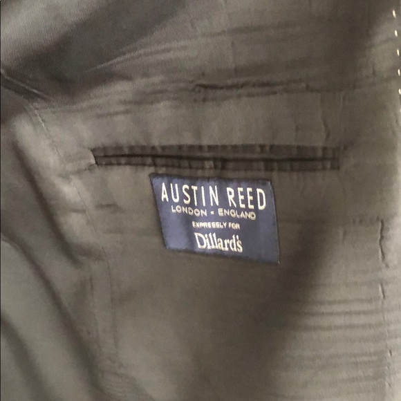 AUSTIN REED pinstripe navy suit - Picture 6 of 8